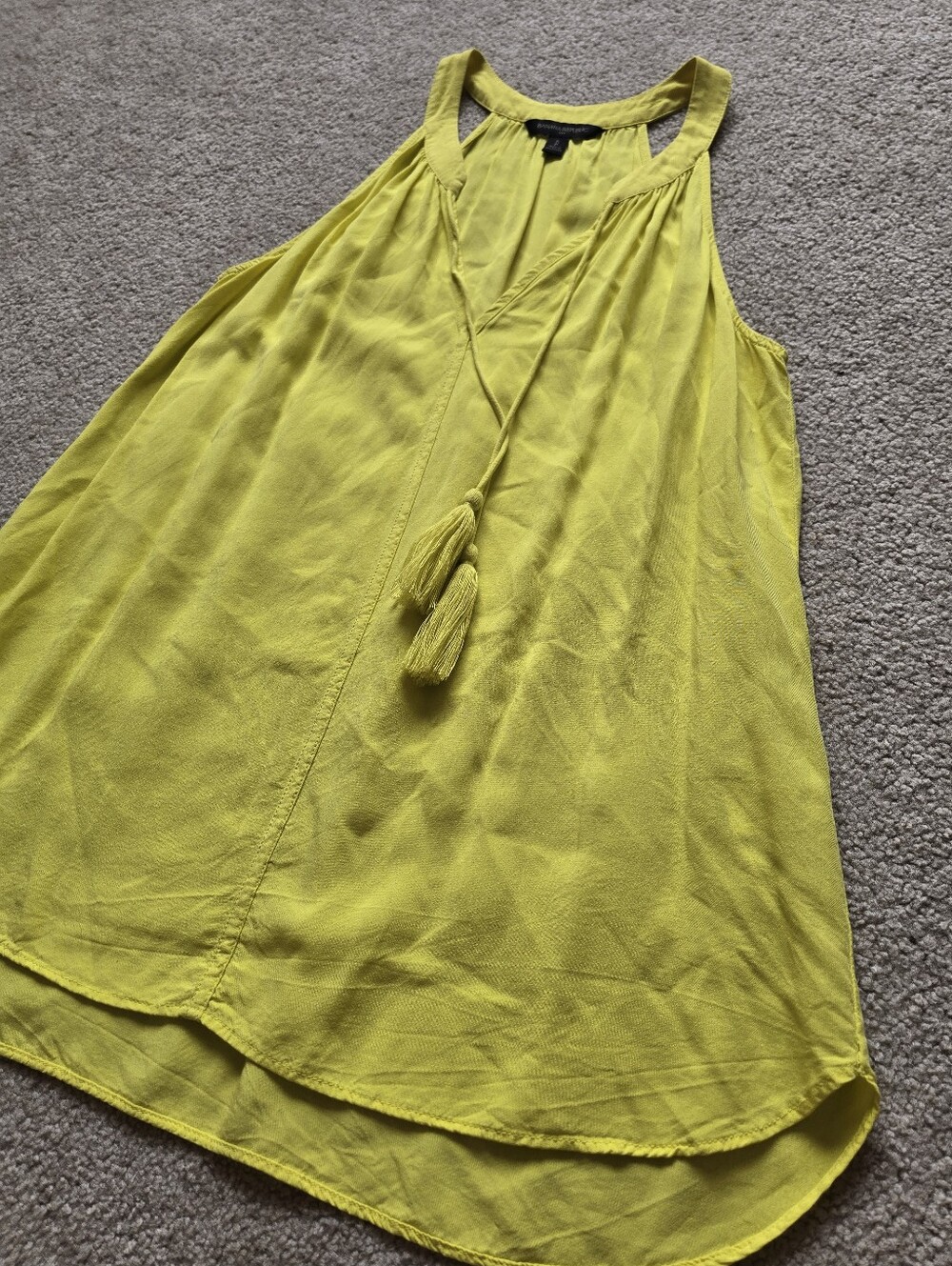 Banana Republic 100% Rayon Blouse Sleeveless Top Womens Size Small Medium